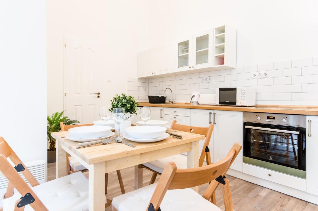 N28 Deluxe Apartment Budapest Kültér fotó